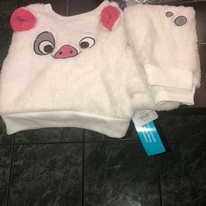 Disney pajama set. BRAND NEW